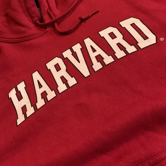 Harvard hoodie with kangaroo pouch - Picture 5 of 8